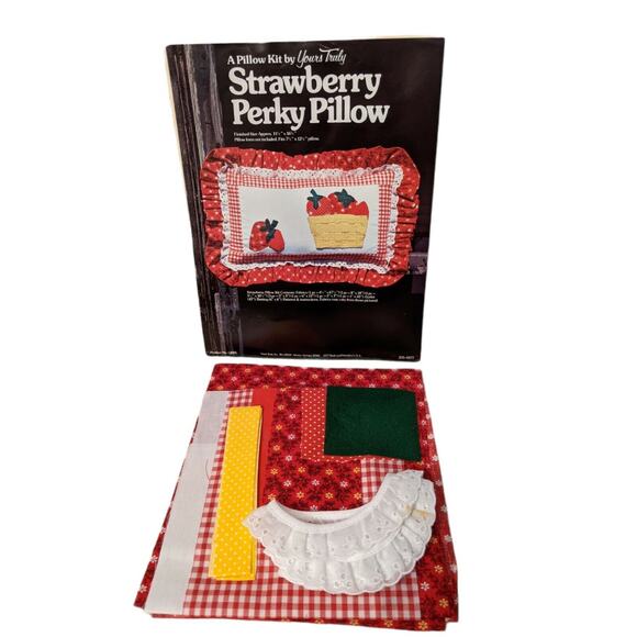 2X Vintage Yours Truly Strawberry & Citrus Perky Pillow Kit, 1977 MadeIn USA New - Picture 4 of 7